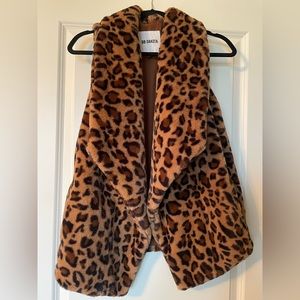 BB Dakota Purr Crazy Vest - Small BK401771